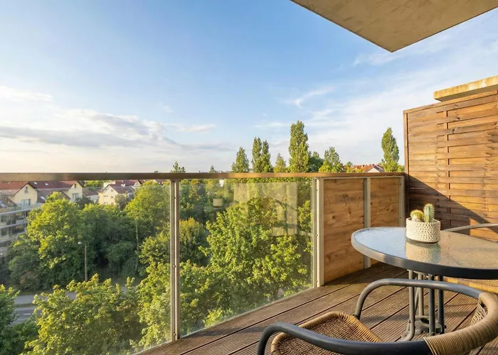 Wyjatkowy Z Parkingiem & Balkonem Z Widokiem By Renters *