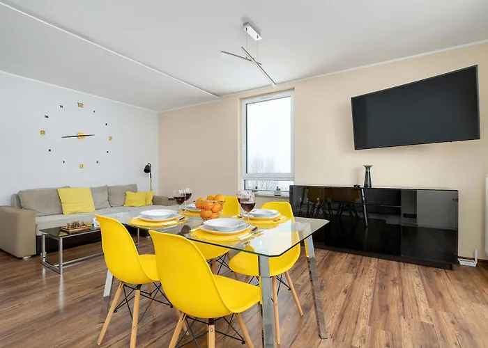 Wyjatkowy Z Parkingiem & Balkonem Z Widokiem By Renters *
