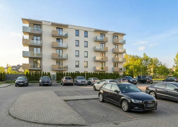 Apartmán Wyjatkowy Z Parkingiem & Balkonem Z Widokiem By Renters Bílsko-Bělá